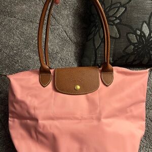 Longchamp Medium Sized Le Pilage Original Shoulder Bag (Colour Marshmallow)